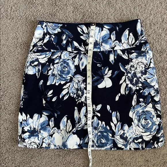 S.C. & CO. Women's Comfortable Stretch Double Wraparound Skort - Picture 7 of 12